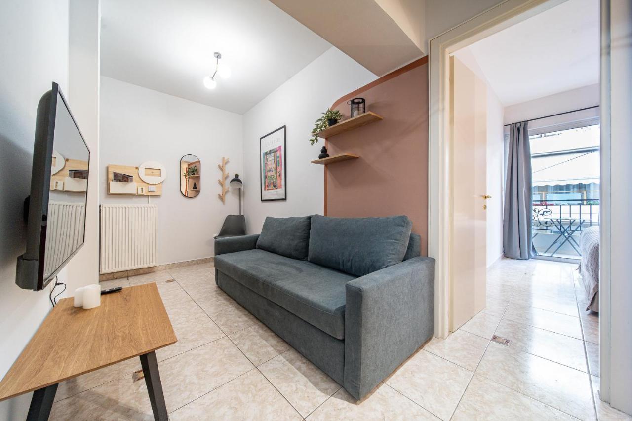 Per56 By Smart Cozy Suites - Right Next To The Metro - Parking - Available 24Hr アテネ エクステリア 写真